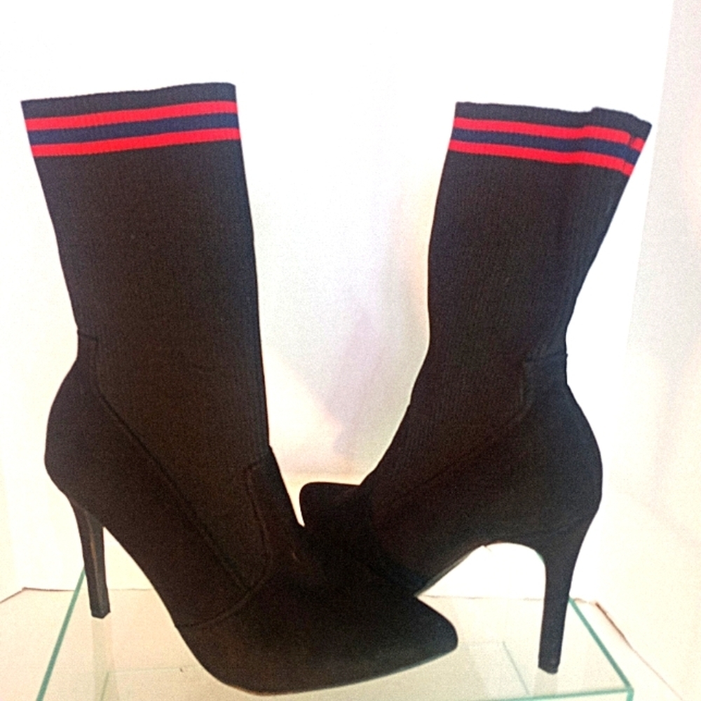 Anne Mitchelle Women Black Red Stretchy Ankle Sock Boots Size 8
